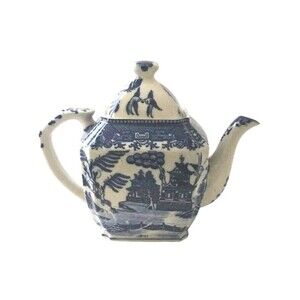 Vintage Moriyama Japan Blue Willow 7 1/8" (5 Cups) Tea Pot With Lid